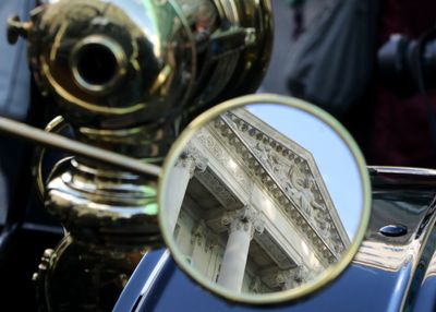 304: Club reflection