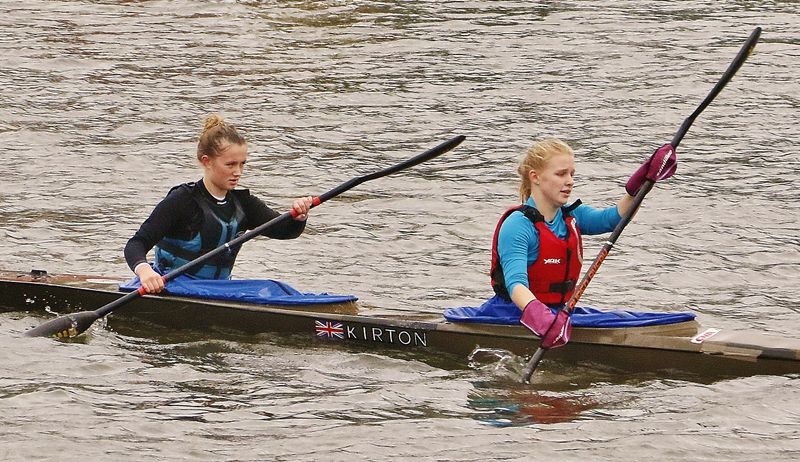 Canoing on the Thames, nice way to spend your time