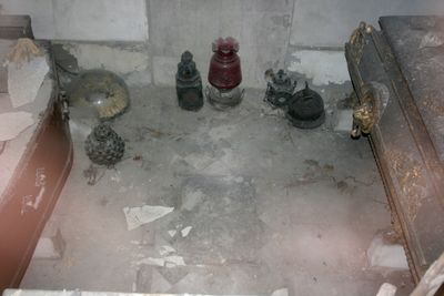 Artifacts in the centre