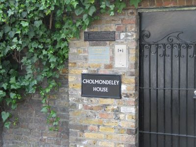 Pronounced Chumley House