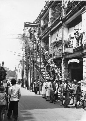 Another Death Ladder, the mourners wear white