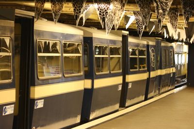 Quite small carriages, shiny wooden seats, you slide all over the place