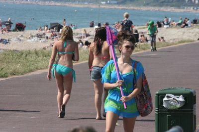 All this frost, cold winds, and gray days makes me feel bad. Need something to remind me of summer, this will do.