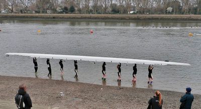 194 you are disqualified, you are supposed to row the bloody boat