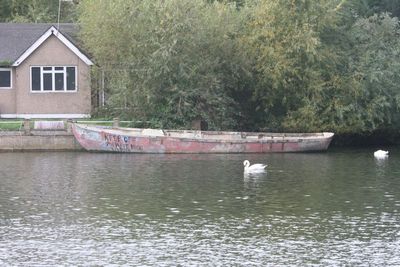 Bare boat