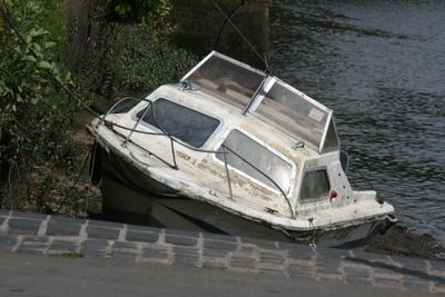 I would love one of these little derelict boats