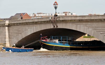 This will make a beautiful houseboat