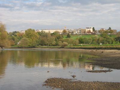 Looking up Richmond Hill on a November low tide