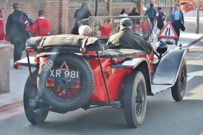 Old cars usually had thin wheels