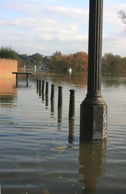 The line of posts is the end of Old Palace Lane