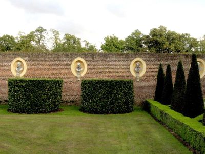 Close up of front wall
