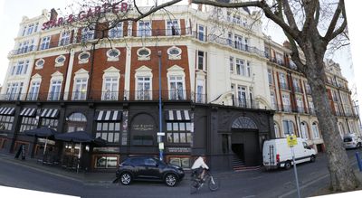 Star and Garter, Embankment