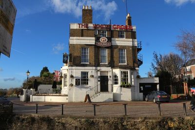 The White Cross