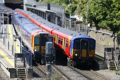 Putney Station, is quite a busy station