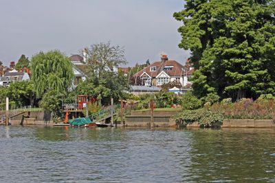 Twickenham comes down to the Thames