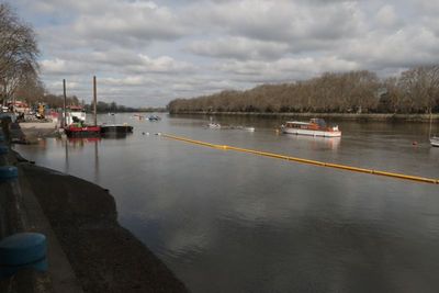 Floating barrier to contain any spillage