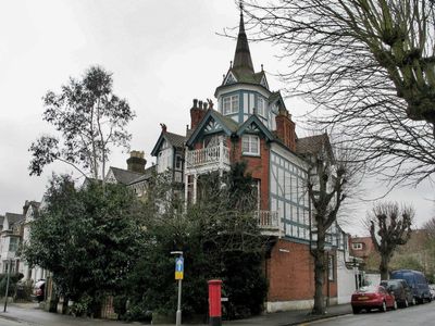 I like this house, would love to live here