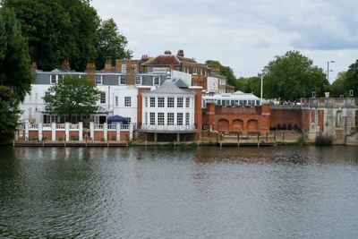 The big restaurant by the bridge