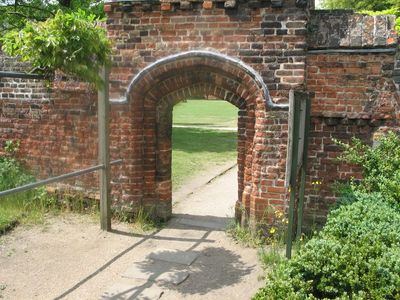 Low arches everywhere