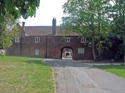 Through the arch into the main courtyard