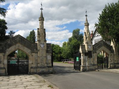 Garth Road