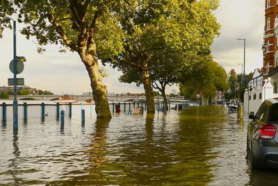 Putney Embankment