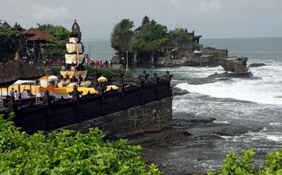 Tanah Lot Temple