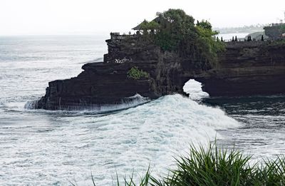 Batu Bolong Temple