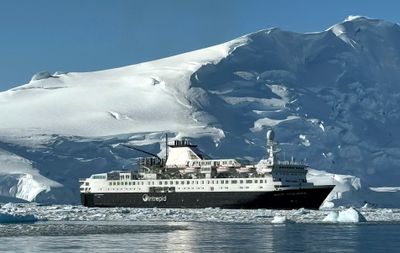 Charlotte Bay