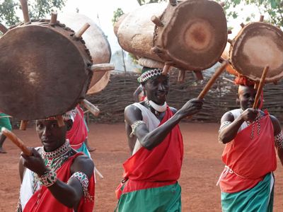 Royal. Drummers of Burundi