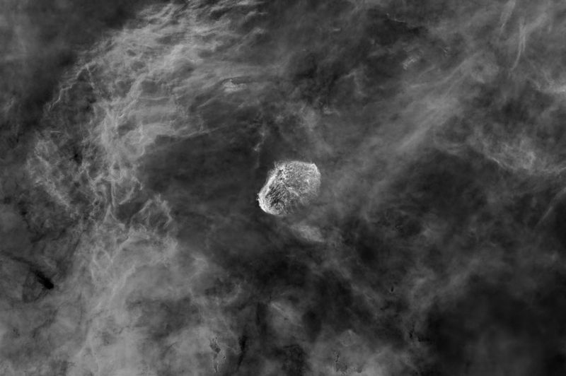NGC 6888 Crescent Nebula and the Soap Bubble Starless
