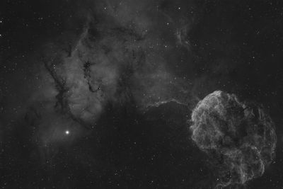 IC443 IC444 Ha.jpg