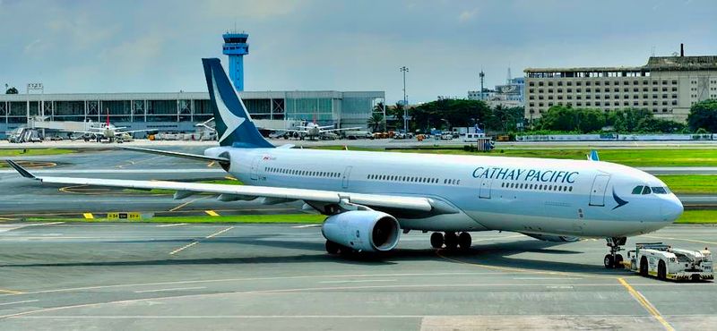 Cathay Pacific, Airbus A330-300, B-LBB, Pushback