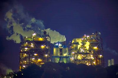 Refinery at NighI