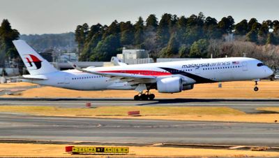 Malaysia Airlines, Airbus A350-900, 9M-MAB, Take Off