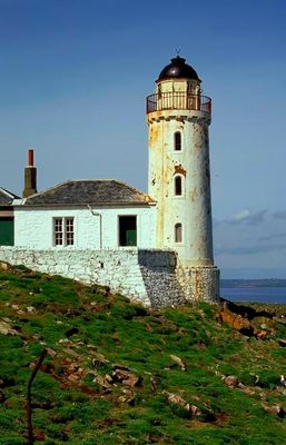 Lighthouse and Guesthouse