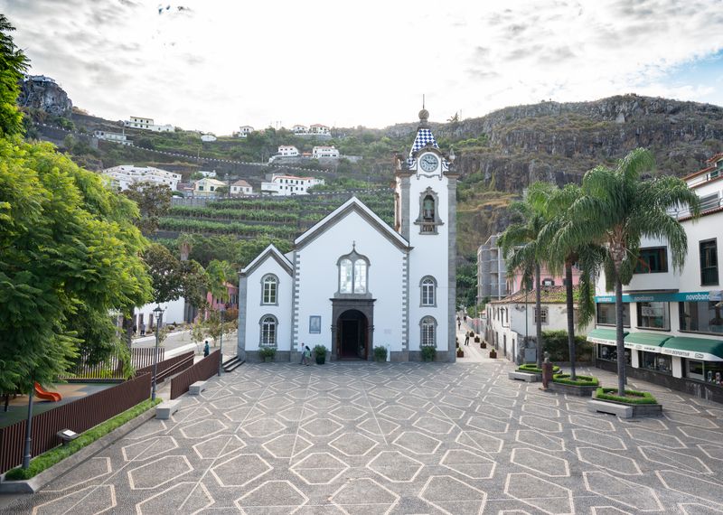 Busrit Westen-12.jpg