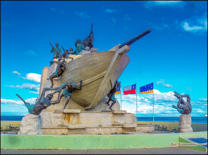 Punta Arenas explorers monument.jpg