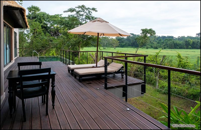 5 deck overlooking rice field.jpg