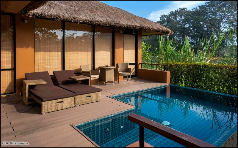 bungalow deck.jpg