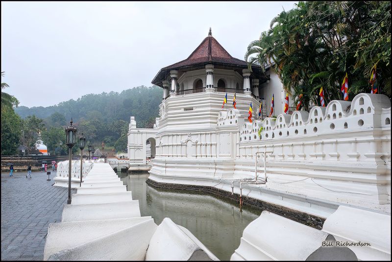 Tooth Temple exterior.jpg