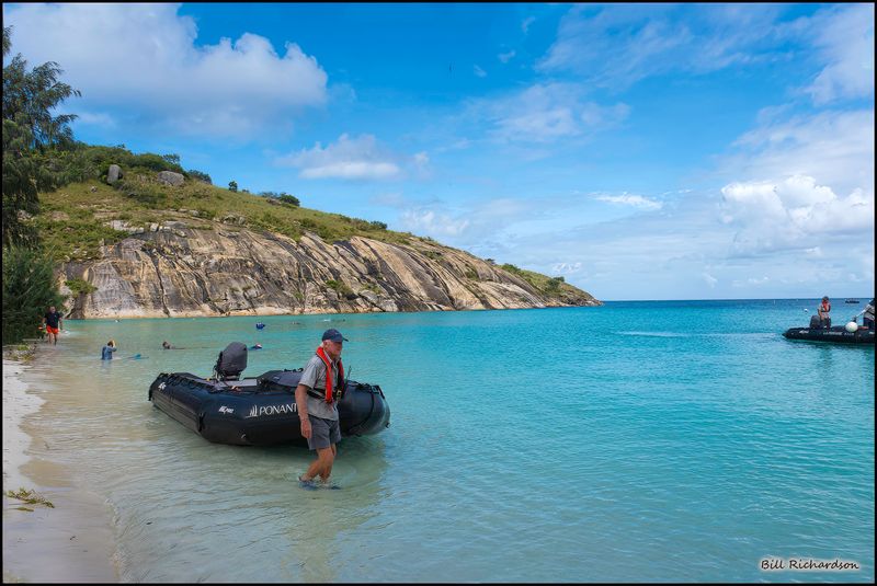 Lizard Island landing.jpg
