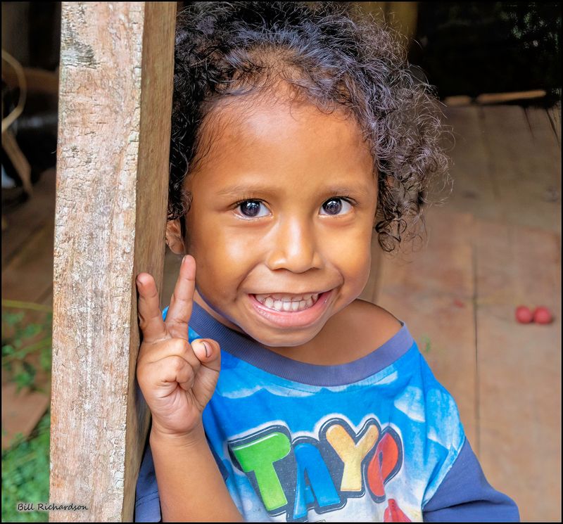 Monumere village cute kid2.jpg