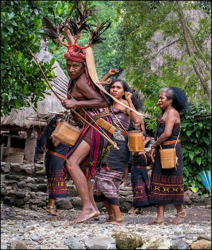 Monumere native dance.jpg