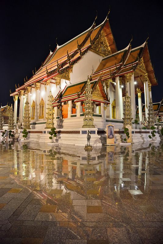 Bangkok, Wat Suthat