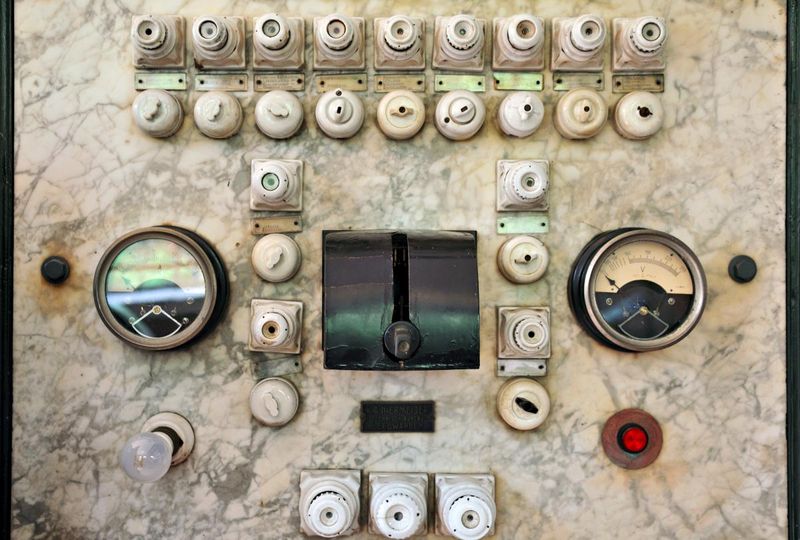 Electric switchboard