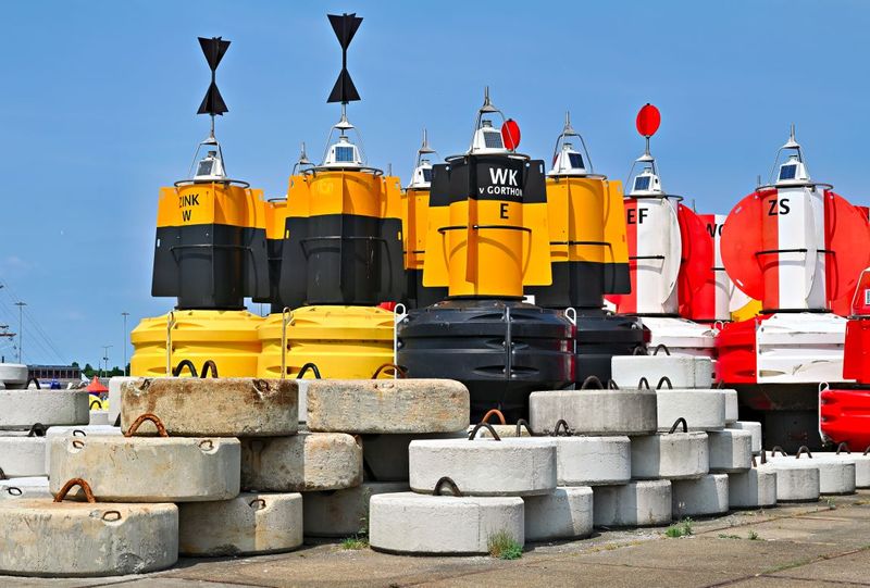 Navigation buoys 