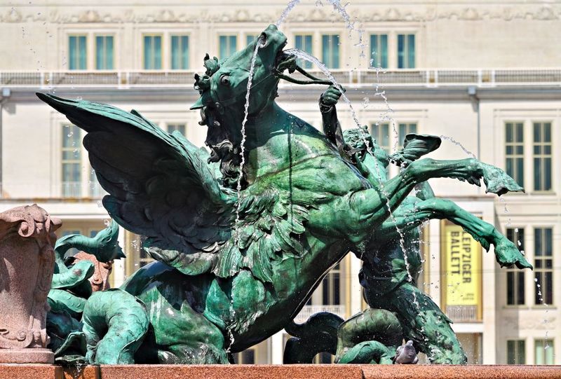 Fountain Mendebrunnen