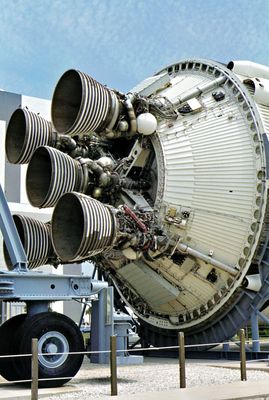 Apollo thrusters engine