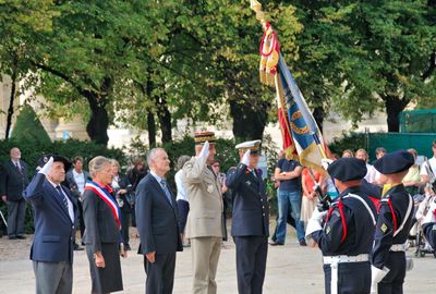DSC_9767_01.jpg